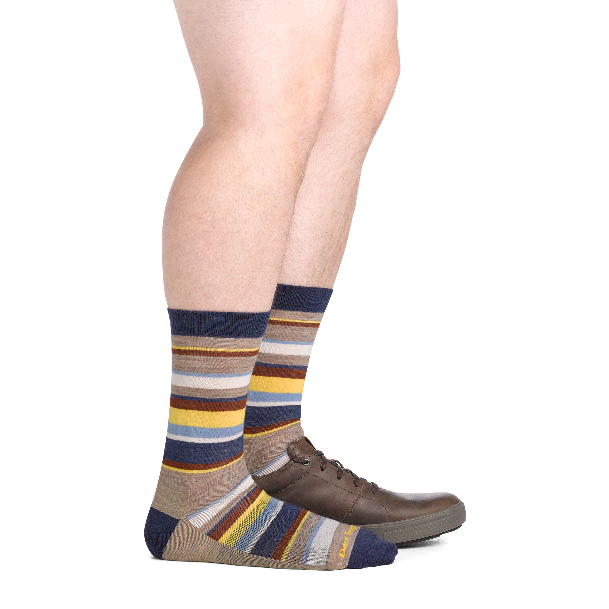 on model image side view back foot in shoe wearing the 6090 druid crew in rye colorway